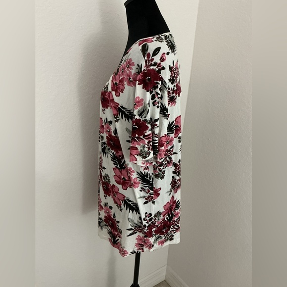 PEVRL Floral Flowy Blouse Top Size 2X Short Sleeve New with tags - Picture 10 of 13